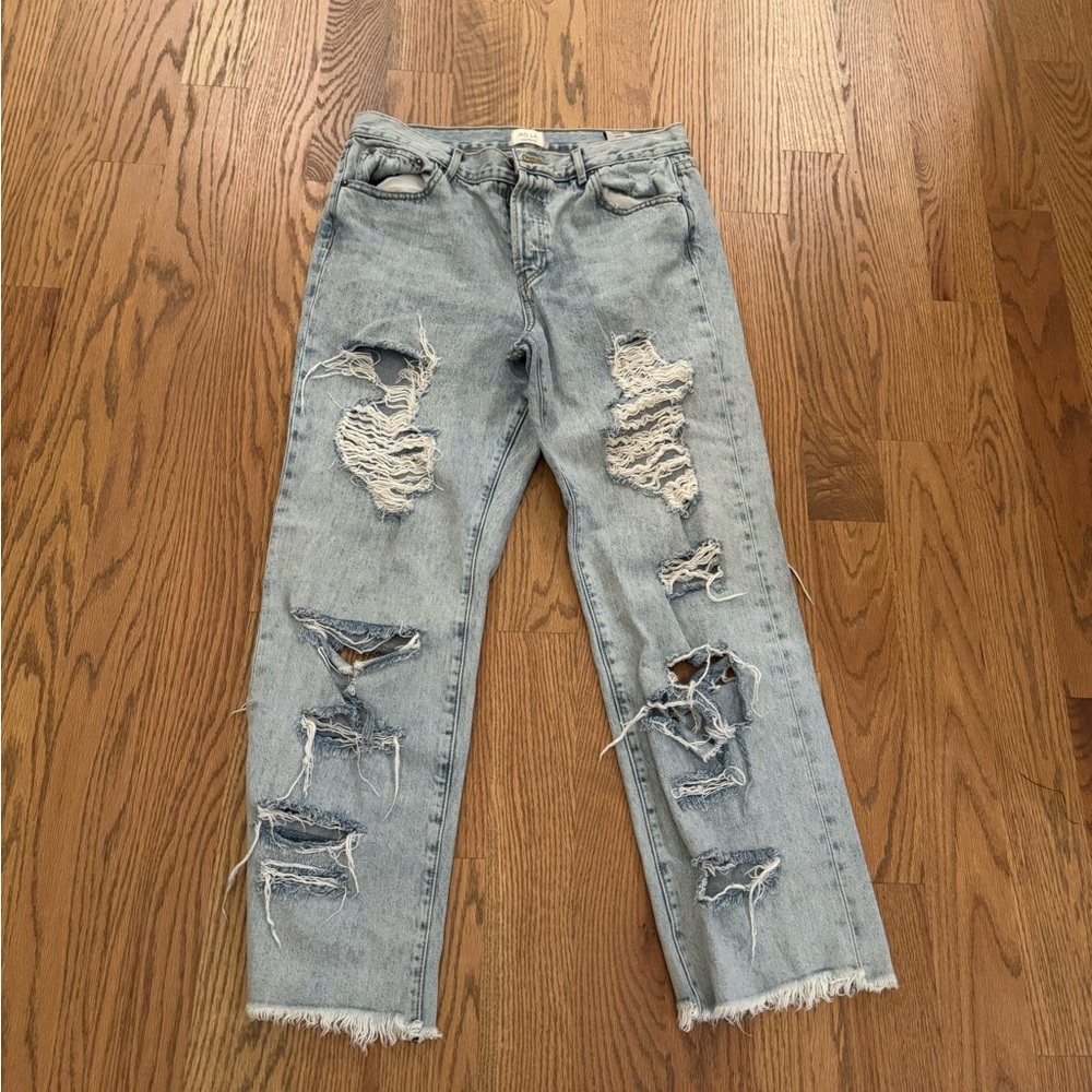 Alice + Olivia Distressed Straight Leg Jeans in Light Blue
